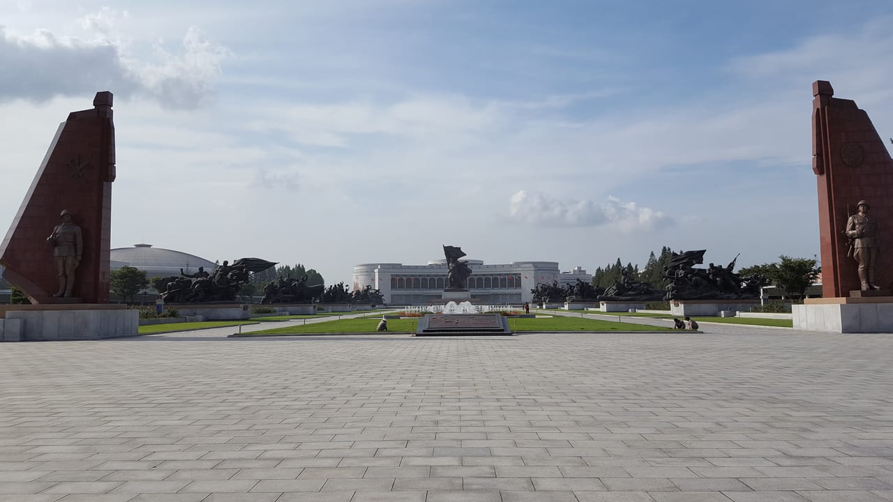 The stunning statued walk to the Fatherland Liberation War Victory Museum.