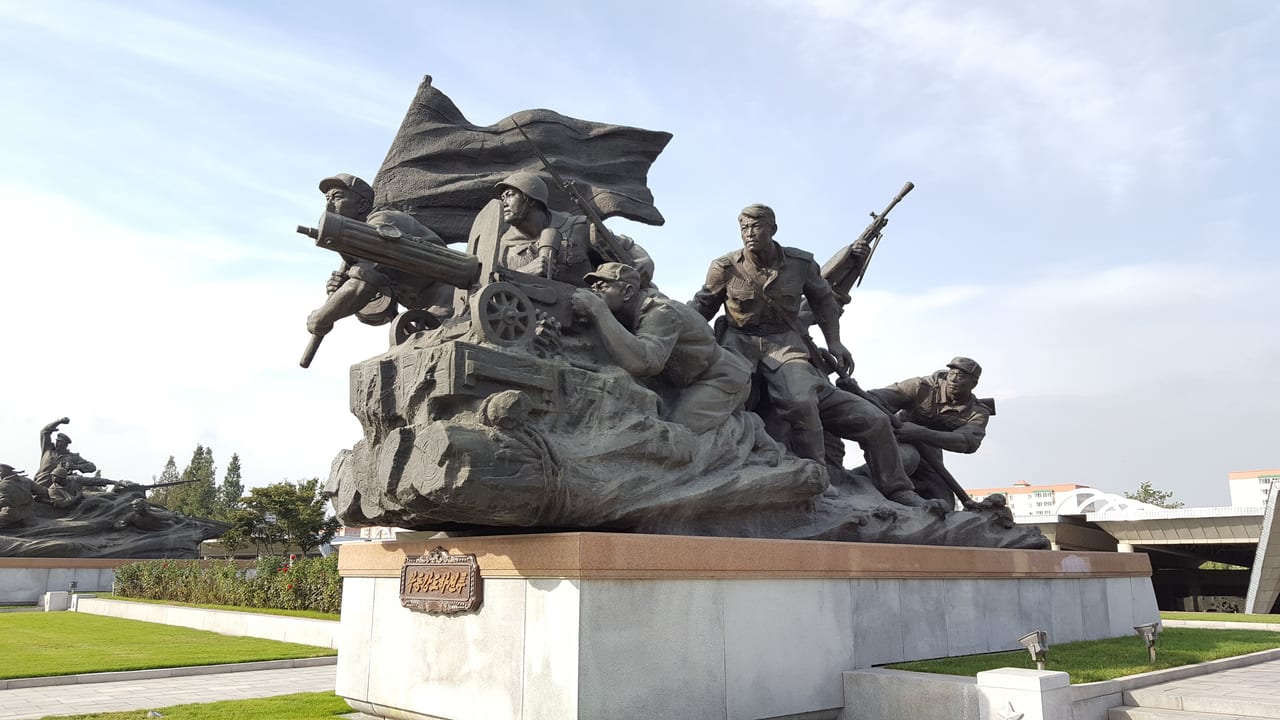 Unbelievable statues after statues in front of the museum depicting the Korean War.
