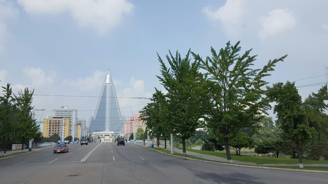Road to Ryugyong Hotel.